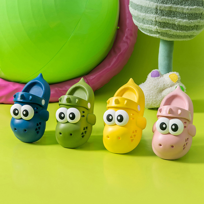 Pantoufles mignonnes de dinosa - Kids Outdoor Obstacle Course avis et prix